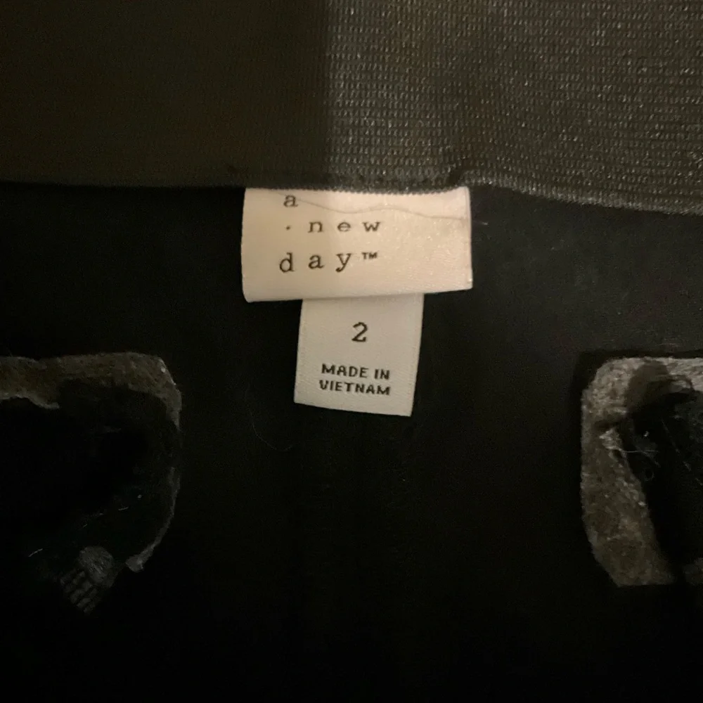 Pants - Picture 5 of 5